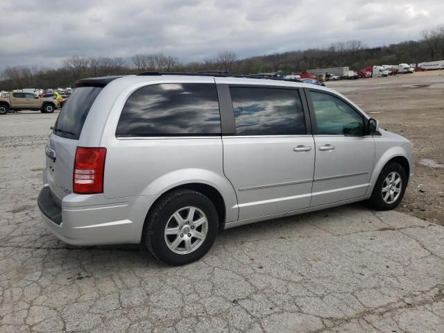 2010 Chrysler Town & Country Touring