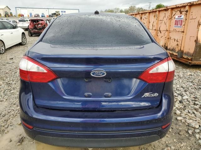 2016 Ford Fiesta SE