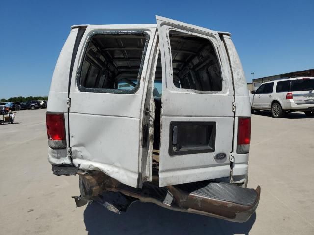 2000 Ford Econoline E250 Van