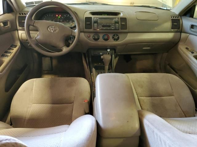 2002 Toyota Camry LE