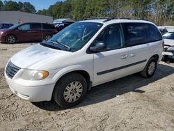 Salvage cars for sale from Copart Seaford, DE: 2005 Chrysler Town & Country