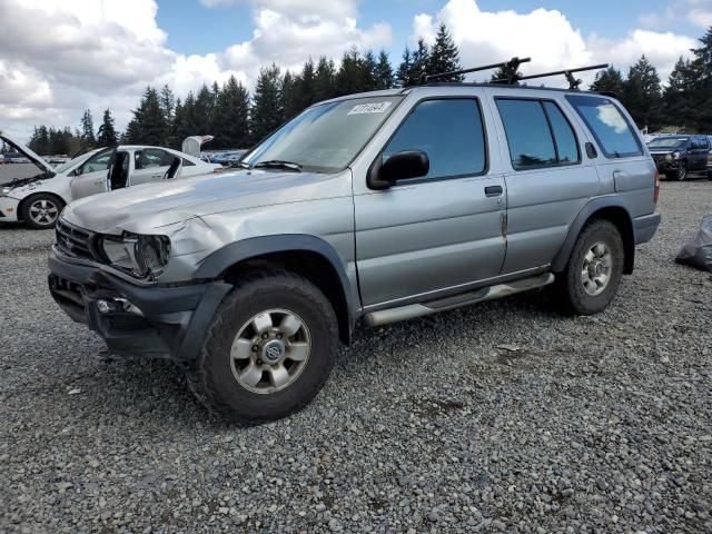 1998 Nissan Pathfinder LE