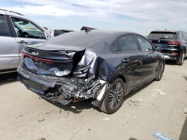 2023 KIA Forte GT Line