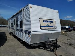 Salvage trucks for sale at Ellwood City, PA auction: 1999 Cwln Trailer