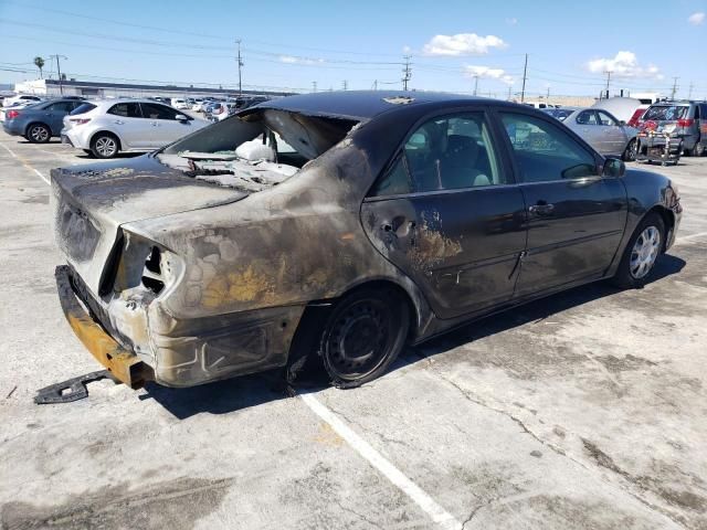 2004 Toyota Camry LE