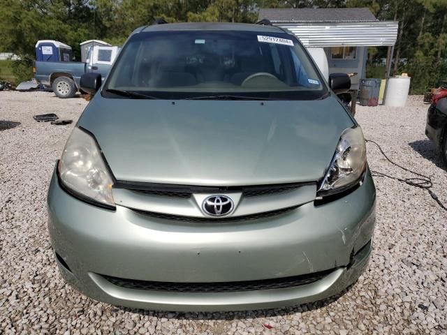 2008 Toyota Sienna CE