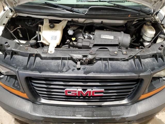 2011 GMC Savana G2500