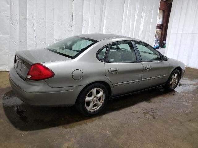 2002 Ford Taurus SE