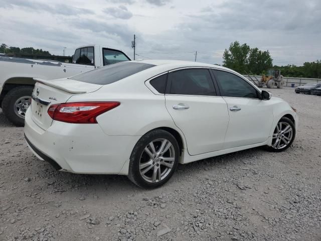 2017 Nissan Altima 3.5SL