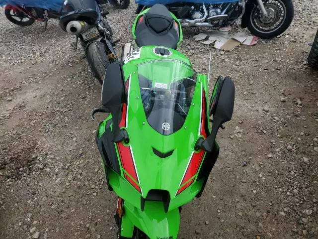 2024 Kawasaki ZX1002 L