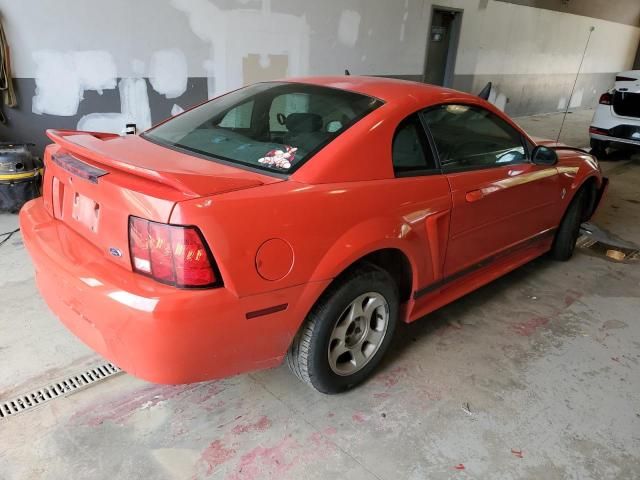 2000 Ford Mustang