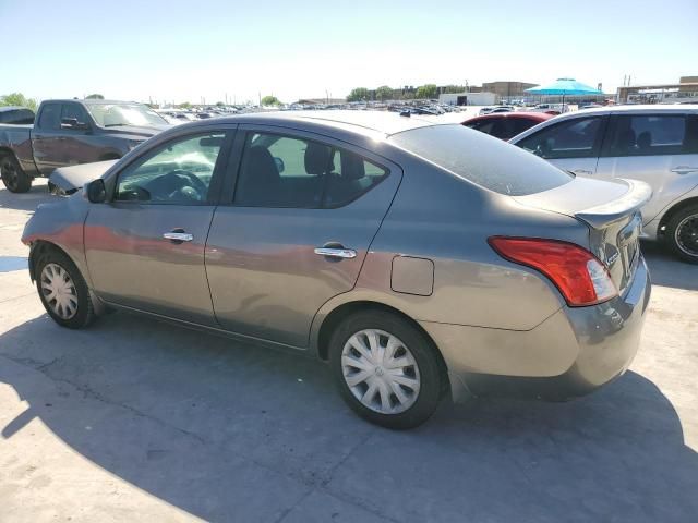 2012 Nissan Versa S