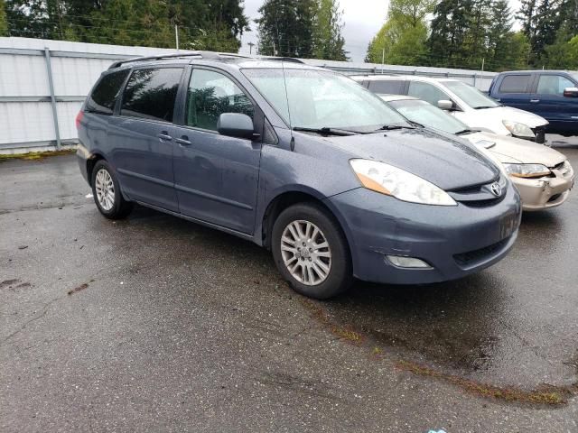 2008 Toyota Sienna XLE