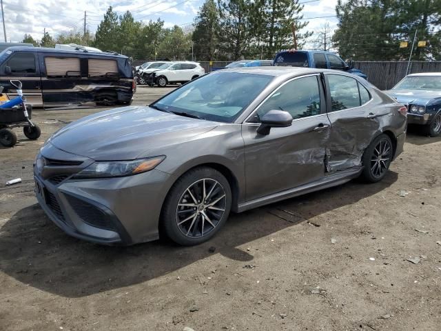 2021 Toyota Camry SE