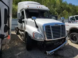 Salvage trucks for sale at Hurricane, WV auction: 2017 Freightliner Cascadia 125