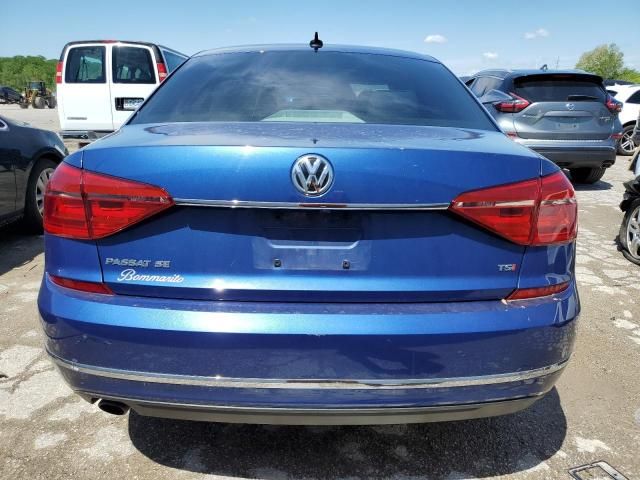 2016 Volkswagen Passat SE