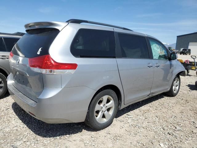 2012 Toyota Sienna LE