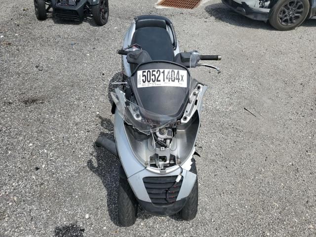 2008 Piaggio MP3 250