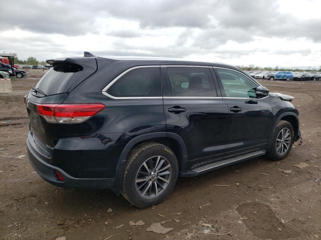 2018 Toyota Highlander SE