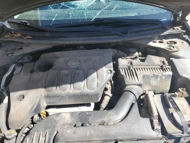 2010 Nissan Altima Base