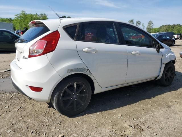 2017 Ford Fiesta SE