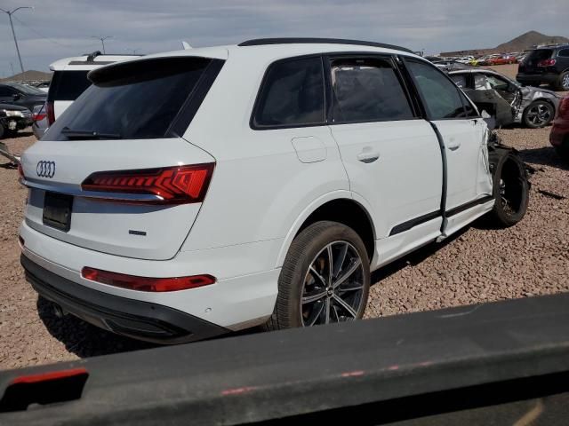 2020 Audi Q7 Premium Plus