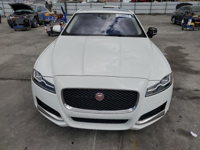 2016 Jaguar XF Premium