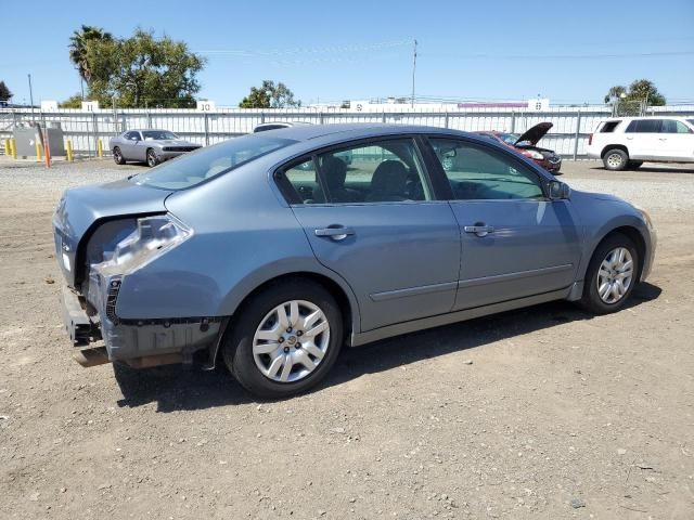 2010 Nissan Altima Base