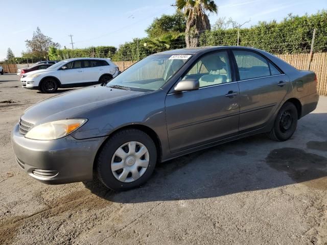 2004 Toyota Camry LE