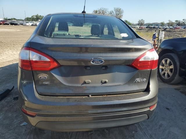 2016 Ford Fiesta SE