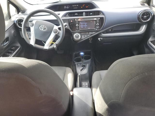 2016 Toyota Prius C
