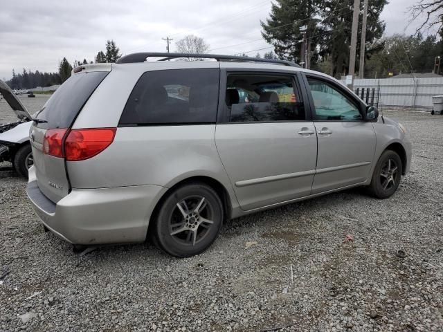 2009 Toyota Sienna CE