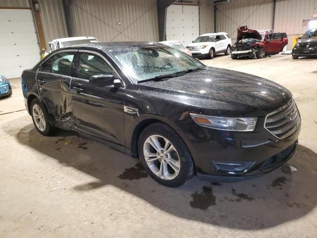 2014 Ford Taurus SEL