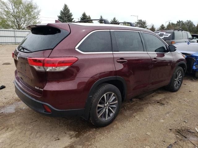 2018 Toyota Highlander SE