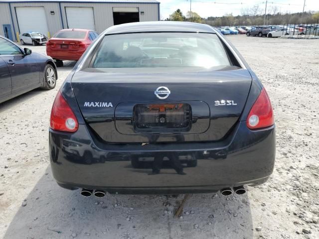 2004 Nissan Maxima SE