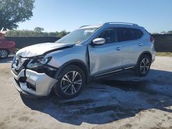 Carros salvage para piezas a la venta en subasta: 2017 Nissan Rogue S
