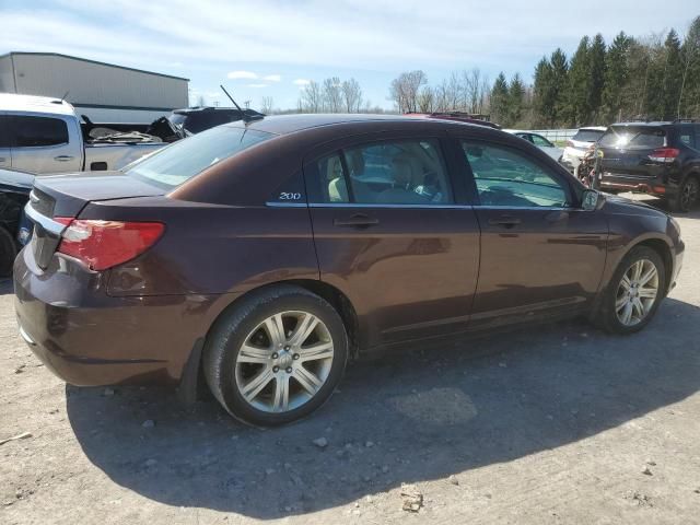 2013 Chrysler 200 Touring