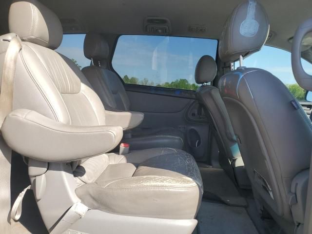 2008 Toyota Sienna CE