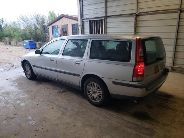 2004 Volvo V70