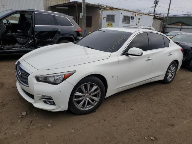 2015 Infiniti Q50 Base