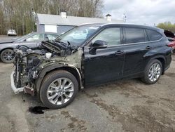Salvage cars for sale from Copart East Granby, CT: 2022 Toyota Highlander Limited