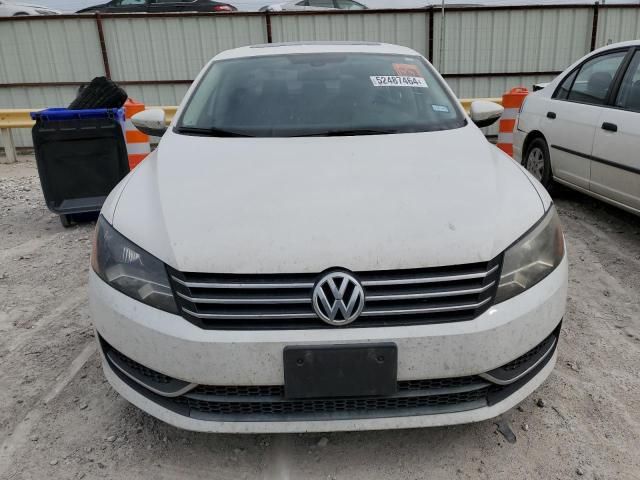 2012 Volkswagen Passat SE