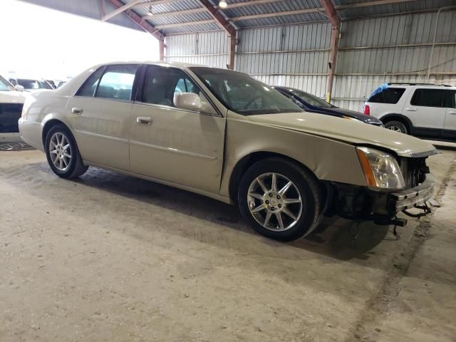 2011 Cadillac DTS Luxury Collection