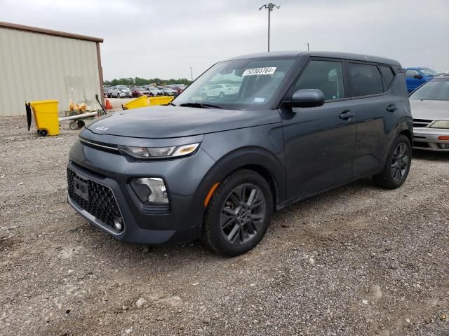 2022 KIA Soul EX