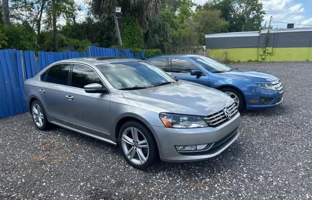 2013 Volkswagen Passat SEL