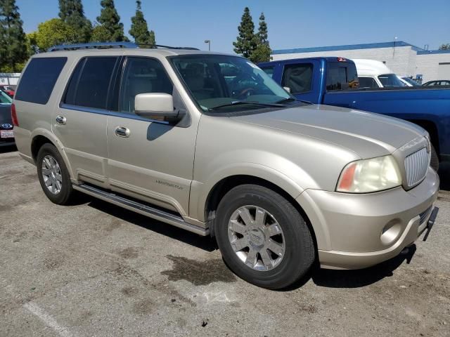 2004 Lincoln Navigator