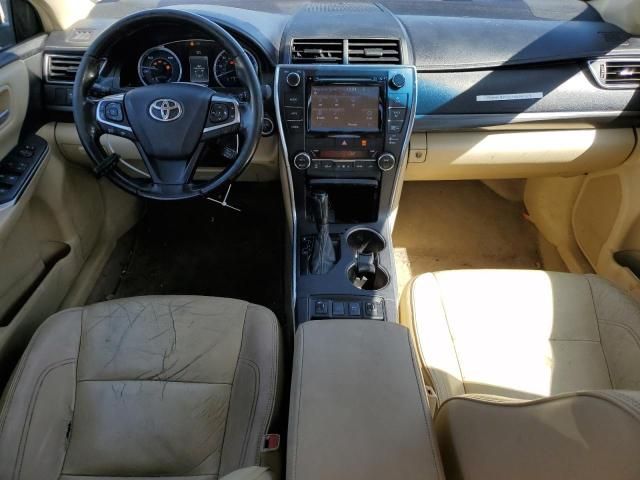 2015 Toyota Camry Hybrid