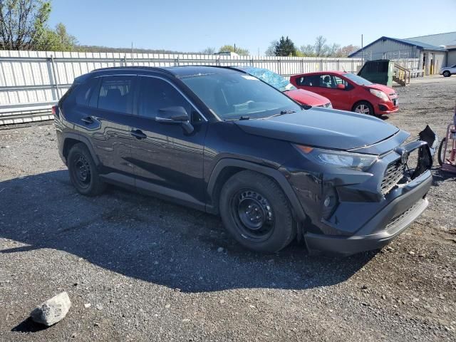 2020 Toyota Rav4 LE