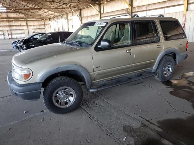 2000 Ford Explorer XLS