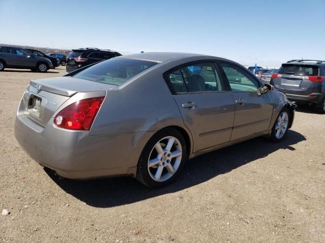 2004 Nissan Maxima SE